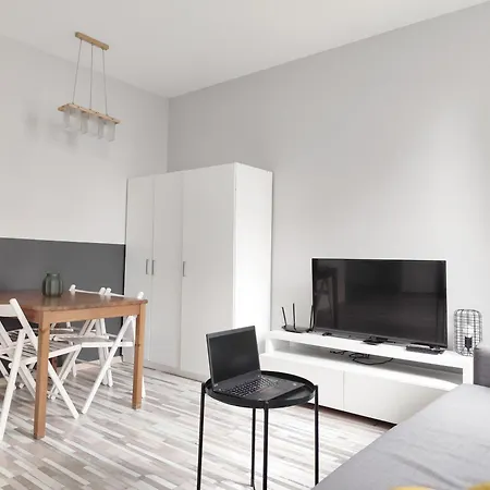 Appartement Chill Airport Warschau