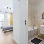Apartament Chill Airport
