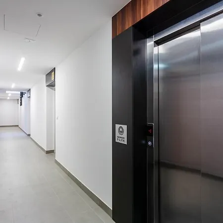 Chill Airport Warschau