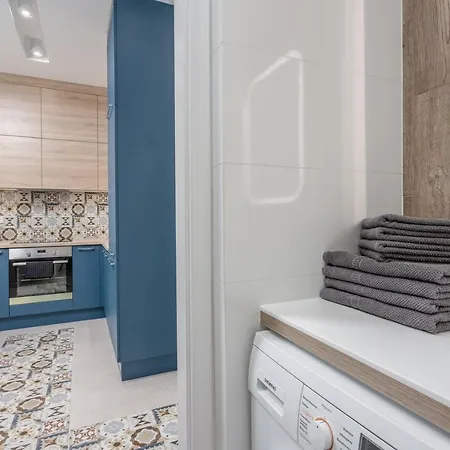 Chill Airport Варшава