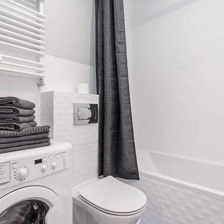 Chill Airport Варшава