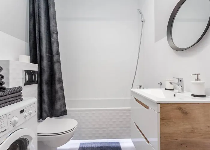 Chill Airport 아파트